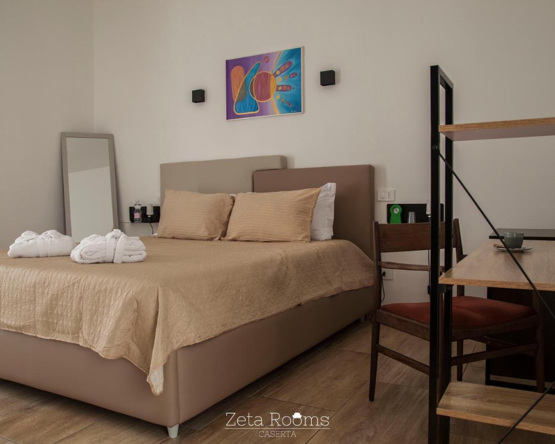 Zeta Rooms Caserta Eksteriør bilde