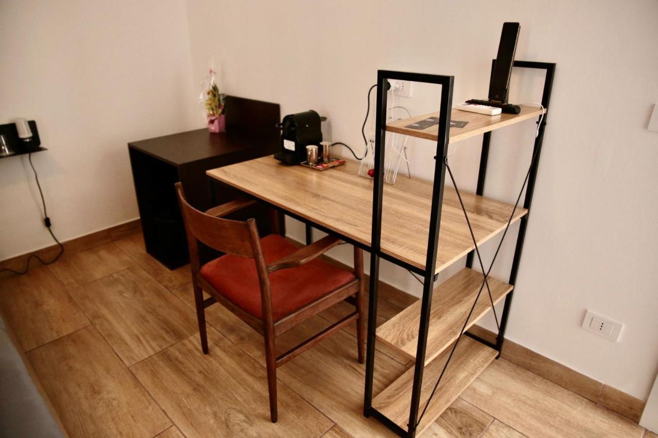 Zeta Rooms Caserta Eksteriør bilde
